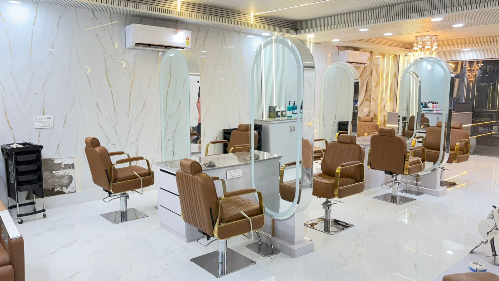 Makeup Station